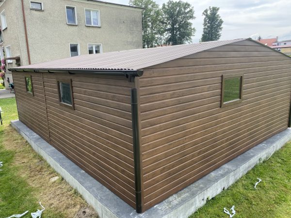 Garaż blaszany 6m x 7m, drewnopodobny, brama uchylna, drzwi - obrazek 3
