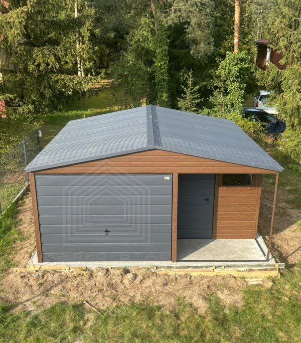 Garaż blaszany 5m x 6m z wnęką, drewnopodobny + grafit - obrazek 3