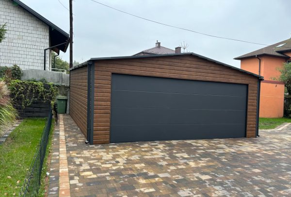 Garaż blaszany 6m x 5,80m, brama segmentowa, drewnopodobny, blachodachówka - obrazek 4